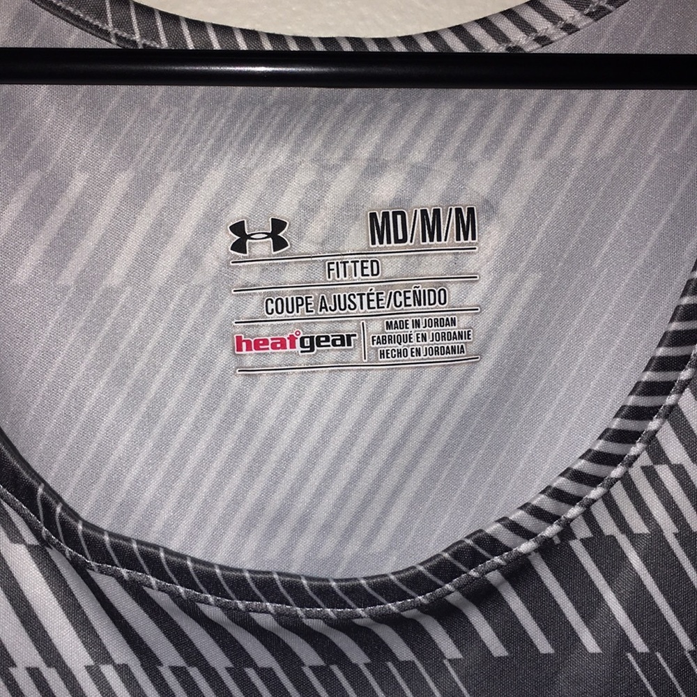 Under Armour Tank Top - Picture 3 of 4